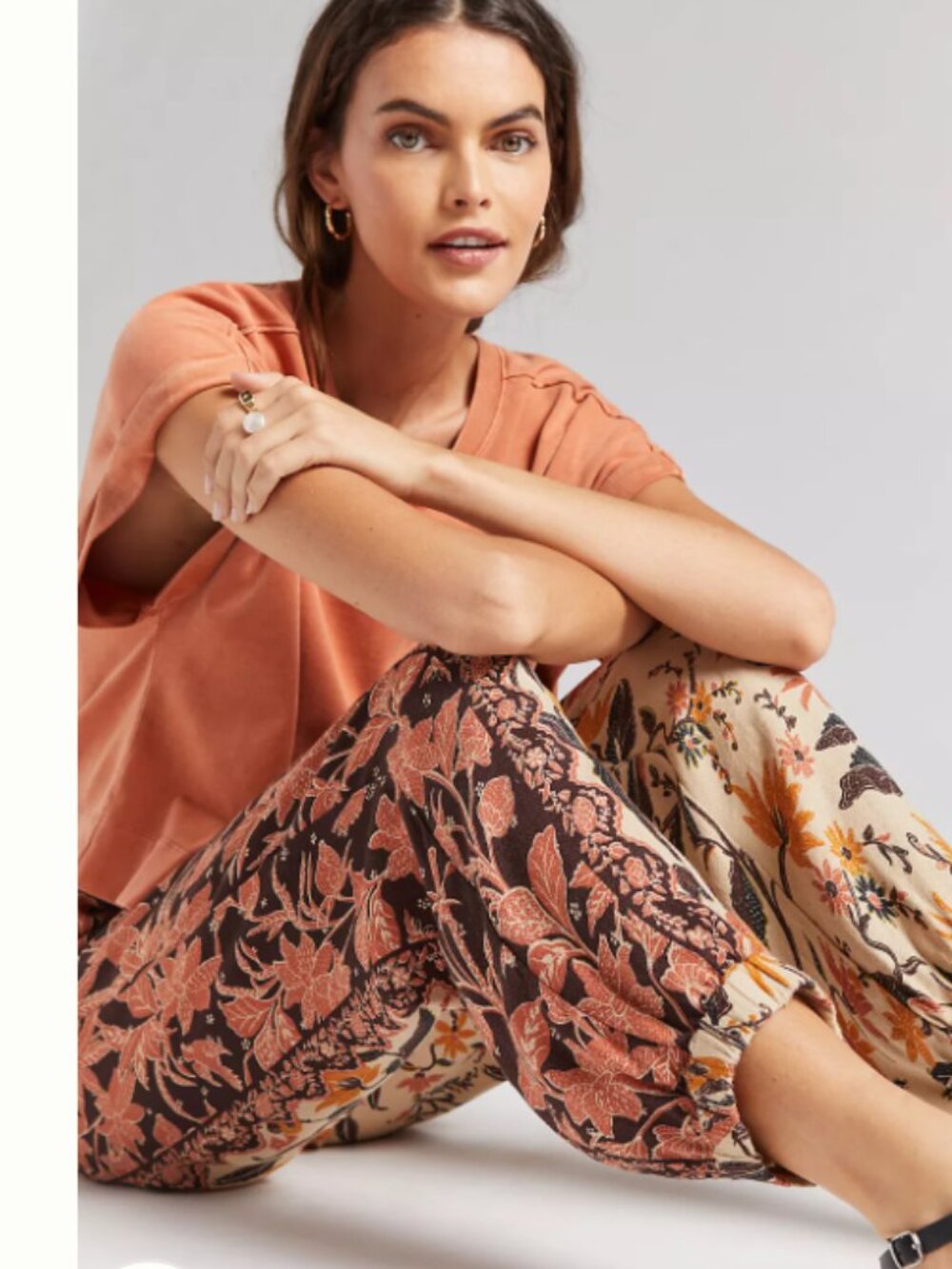 Anthropologie Smocked Balloon Leg Pants Jogger Leaf Floral Beige Brown Size 4 - Picture 5 of 14